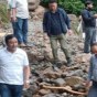 Himachal: राजस्व एवं बागवानी मंत्री जगत सिंह नेगी ने पैदल किया आपदा प्रभावित चंबा-भरमौर राजमार्ग का&nbsp;निरीक्षण